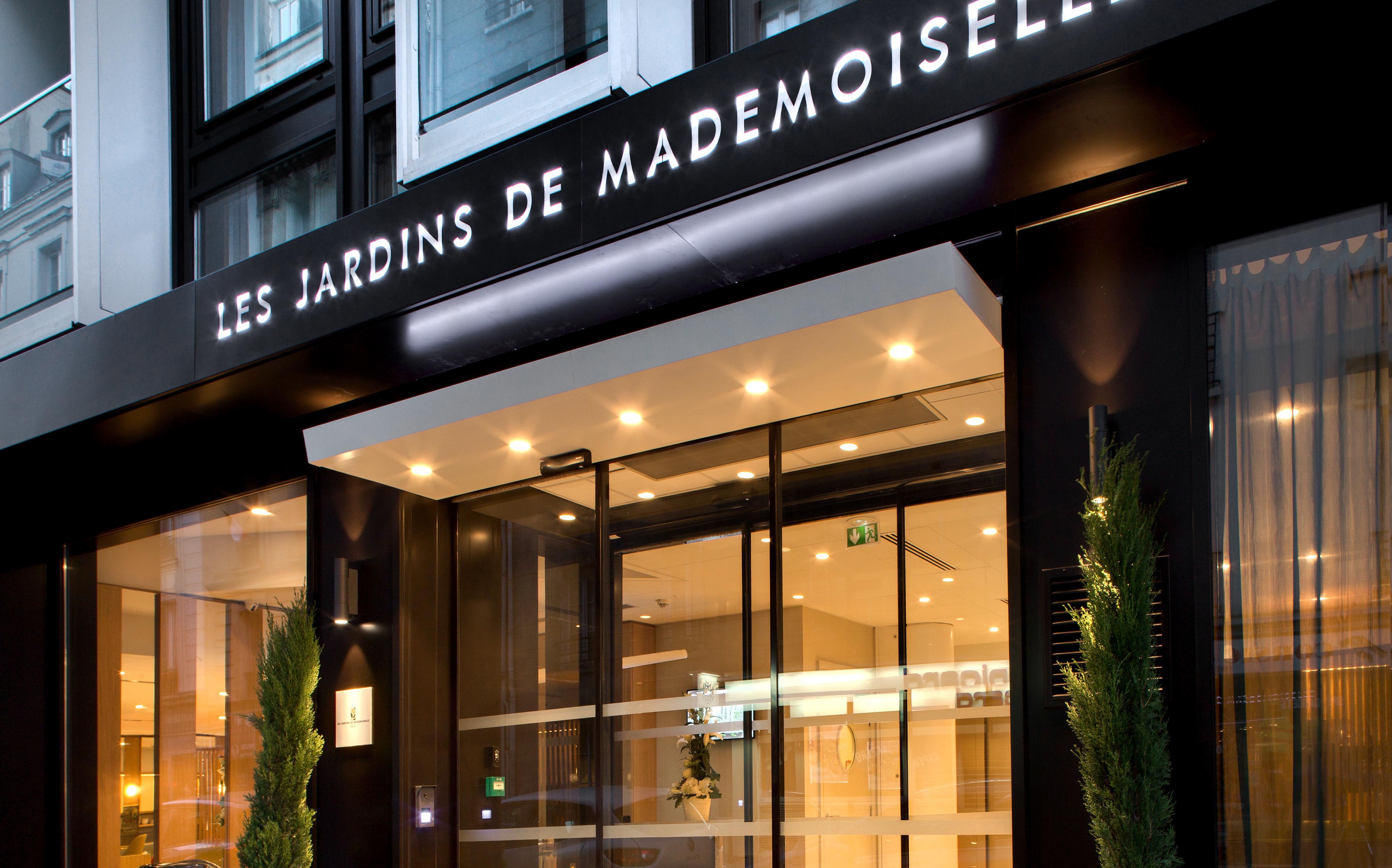 Jardins De Mademoiselle Hotel & Spa Париж Екстериор снимка